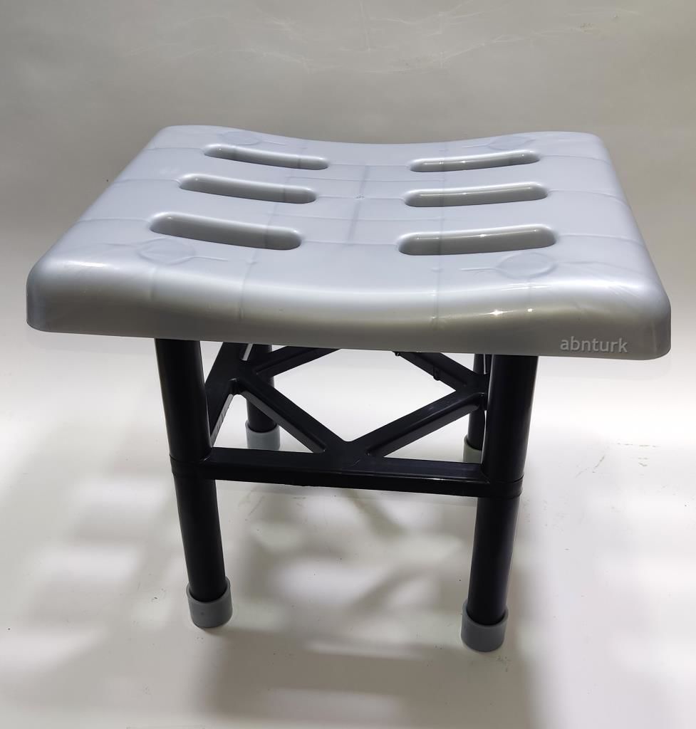 Metalik Gri Kare Banyo Taburesi Kaymaz Sağlam Plastik 100kg Taşır Evde,İşte Piknikte Kulanım Uygun