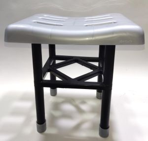 Metalik Gri Kare Banyo Taburesi Kaymaz Sağlam Plastik 100kg Taşır Evde,İşte Piknikte Kulanım Uygun