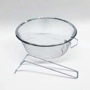 18 cm Çapında 7 cm Derinliğinde Çıkarılıp Takılabilen Portatif Saplı Kromaj Kaplama Fritöz Sepeti