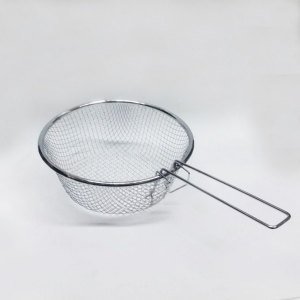 20 cm Çapında 7 cm Derinliğinde Çıkarılıp Takılabilen Portatif Saplı Kromaj Kaplama Fritöz Sepeti