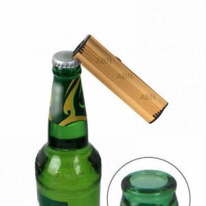 Çok Fonksiyonlu 4in1 Cep Telefonu için PowerBank,Şarjlı Q5 El Feneri,Elektronik Çakmak,Şişe Açacağı