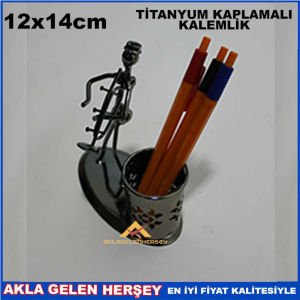 METAL TİTANYUM KAPLAMA TROMPET ÇALAN ADAM BİBLO