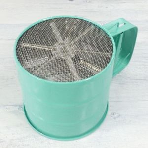 Kupa Bardak Şeklinde Pratik Çarklı Un Eleği Un,Pudra Şekeri Kek Pasta Yapmak Süslemek İçn Elek