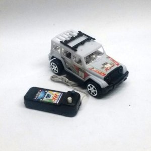 Kumandalı Oyuncak Araba Kaliteli ve Dayanıklı