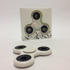 Kaliteli Orjinal Stres Çarkı Hand Spinner El Tesbih Renkli Eğlenceli El Denge Oyuncağı 6 Farklı Renk