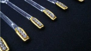 Altın Yaldızlı Krisal Taş İşleme Cam Çay Kaşığı Takımı 6 Adet El İşçiliği İle Camdan Üretilmiştir