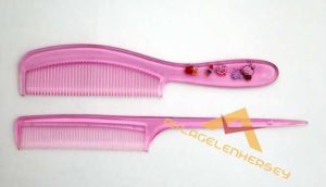 FARKLI RENKLERDE, ŞEFFAF 2'Lİ SET TARAK