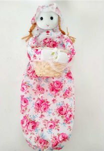 KUMAŞ ELBİSELİ BEBEK MODEL POŞETLİK VE MANDALLIK