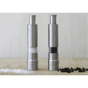 Tek Elle Kullanılabilen Karabiber, Tuz Ve Çörekotu Öğütücü