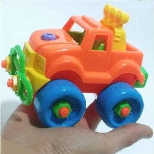 ÇOCUKLARA ZEKA GELİŞTİRİCİ EĞİTİCİ SÖKTAK ARABA,22 PARÇA SÖKÜLÜP PARÇALANAN ve TOPLANAN OYUNCAK JEEP