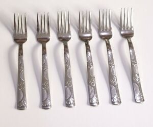 Paslanmaz Çelik Tatlı Çatalı Set Boncuk md 15cm 6 adet Orta Kalite Çatal Günlük Kullanıma Sofra Seti