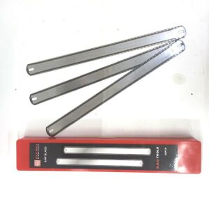 Duvara Asmaya Uygun 30.5 cm x 2.2 cm Testere Bıçağı 3 Adet Fiyatıdır