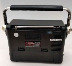 Everton RT _921 FM Radyo MP3 Çalar USB,SD Giriş Şarj Edilebilir Bataryalı, Nostaljik Görünümlü