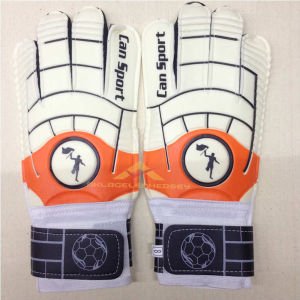 YUMUŞAK DOKUSU İLE KULLANIMI KOLAYLAŞTIRILMIŞ KALİTELİ MALZEMEDEN ÜRETİLMİŞ 8 NO KALECİ ELDİVENİ-1