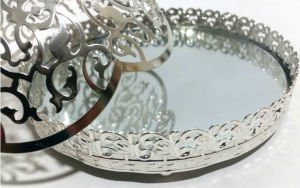 15 cm. İÇİ AYNALI KARARMAZ KAPLAMALI GÜMÜŞ RENK METAL ŞEKERLİK