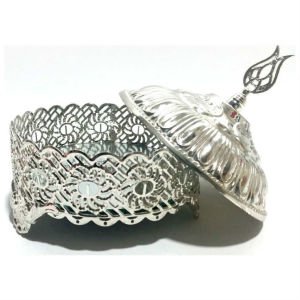 14 cm. İÇİ AYNALI KARARMAZ KAPLAMALI GÜMÜŞ RENK METAL ŞEKERLİK