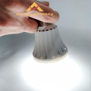 8W ŞARJLI LED AMPUL AKILLI ACİL DURUM LAMBASI