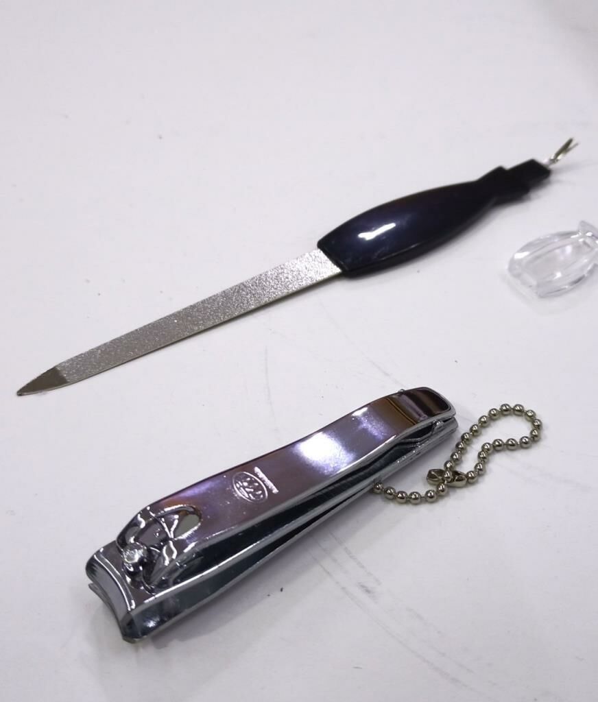 Dünyanın Eniyi BüyükBoy Tırnak Makası Körelmez Çelik,Törpü Hediye Profesyonel Manikür Pedikür Seti El Ayak Bakımının Sağlıklı Çözümü Pürüzsüz Tırnak Kesimi