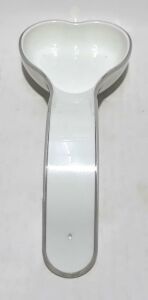 Kalpli Freecook 25cm Uzunlukta İki Renkli Kaşık Kepçe Altlığı    Kaliteli Plastikten Üretilmiştir