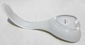 Kalpli Freecook 25cm Uzunlukta İki Renkli Kaşık Kepçe Altlığı    Kaliteli Plastikten Üretilmiştir