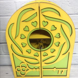 Kubbeli Raflı İnce İşçilikli Dekoratif Ahşap Anahtar Kutusu