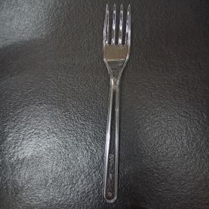 Kullan At Pratik Ekonomik Şeffaf Çatal Plastik 12 Adet Fiyatıdır