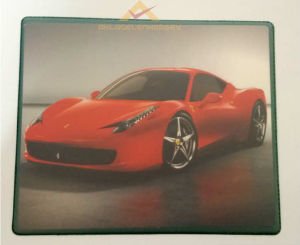 KAYMAZ ALT YÜZEYLİ FERRARİ DESENLİ MOUSE PAD NO8