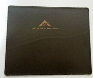 KAYMAZ ALT YÜZEYLİ FERRARİ DESENLİ MOUSE PAD NO7