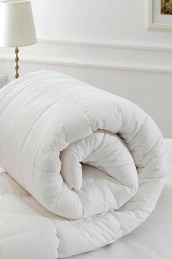 Çift Kişilik Silikonize Mikrofiber Elyaf Beyaz Yorgan Cotton 210x180cm Kışlık Kalın 4 Mevsim Kullanıma Uygun