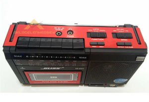 USB ve HAFIZA KART GİRİŞLİ RADYOLU KASET ÇALAR