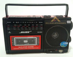 USB ve HAFIZA KART GİRİŞLİ RADYOLU KASET ÇALAR