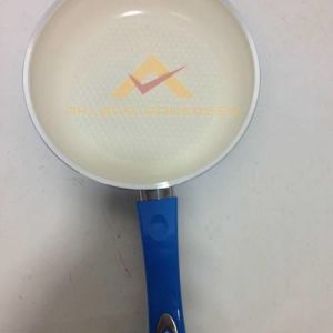 SERAMİK KAPLAMA İÇ YÜZEYLİ PETEK DİZAYN 3'LÜ TAVA SETİ 24-26-28cm