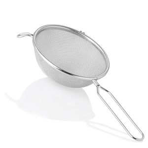 PASLANMAZ ÇELİK 17 CM ÇAP 16 CM SAP UZUNLUĞU KALAYLI SÜT VE SIVI SÜZGECİ