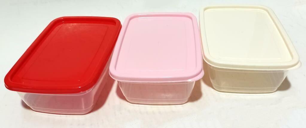 Temizlemesi Kolay Plastik Tek Boy Kapaklı 760 ML Saklama Kabı