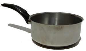 Tek Saplı 14cm Çapında 6,5cm Derinlikte Pratik Çelik Sos Tavası Kaliteli Malzemeden Üretilmiştir