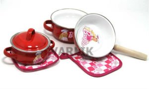 7 PARÇALI BARBİE LİSANSLI EMAYE TENCERE SETİ