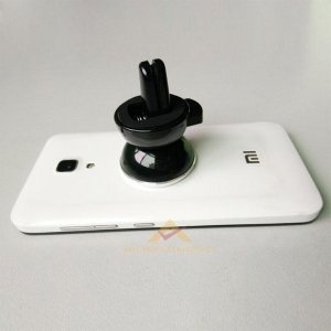 MIKNATISLI OTO ARAÇ İÇİ CEP TELEFONU TUTACAĞI 01