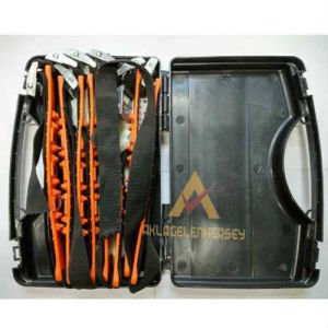 8 PARÇA SÜRTÜNMEYE ÖZEL MALZEMEDEN ÜRETİLMİŞ DEMİR APARATLI 2 ADET ELDİVENLİ PLASTİK KAR ZİNCİRİ