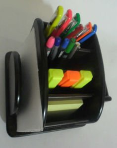 6 BÖLÜM 360 DERECE DÖNEBİLEN AHŞAP KALEMLİK