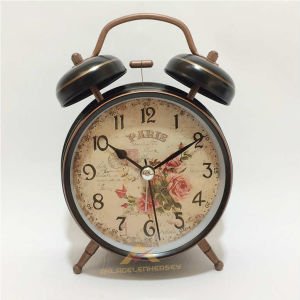 Retro Model Nostaljik Desenli Kahverengi Çelik Gövdeli Masaüstü Alarmlı Çalar Saat