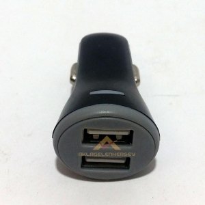ÇİFT USB ÇIKIŞLI DUAL ARABA OTO ÇAKMAKLIK ŞARJI
