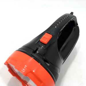 Uzun Aramalı 5W Ledli Şarjlı Fener 3000 Metreye Kadar Güçlü Parlak Işık 2 Modlu FC-117