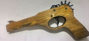 20x11cm Boyutunda Lastik Atan Oyuncak Ahşap Tabanca Eğlenceli Öğretici