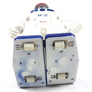 KONUŞAN YÜRÜYEN IŞIKLI KILIÇLI ASTRONOT ROBOT UZAY ROBOTU