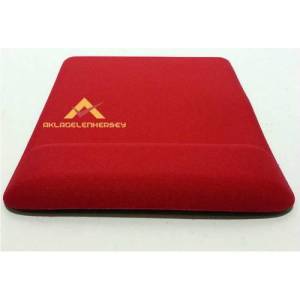 KIRMIZI BİLEK DESTEKLİ OYUNCU MOUSE PAD