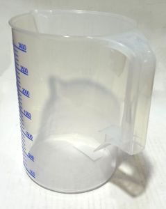 Şeffaf Kırılmayan Plastikten Kulplu Sürahi Tipi 3 Litre Ölçü Kabı Çok Amaçlı Dereceli Ölçek Kap