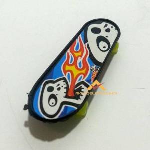 Farklı Modellerde 10cm Parmak Kaykay