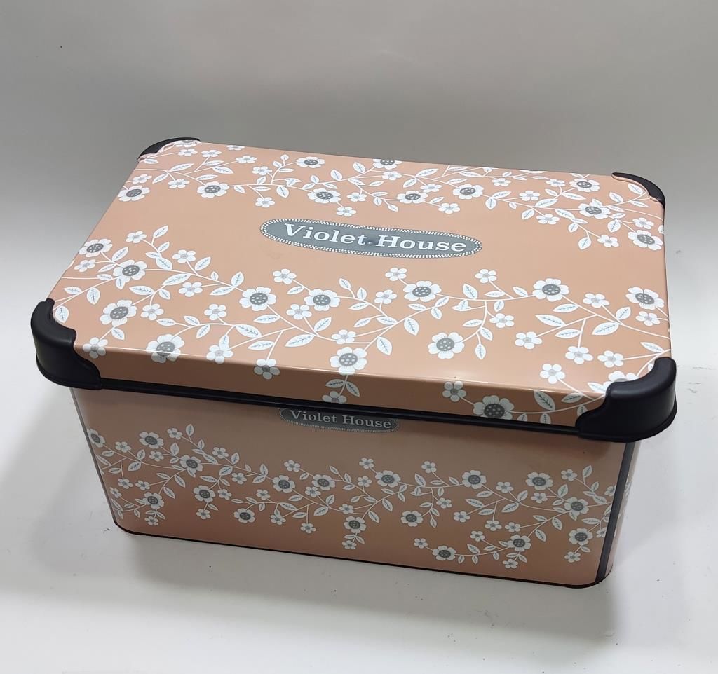 10 Litre Beyaz Çiçek Desen Kapaklı Dekoratif Kutu Plastik Saklama Kabı 35x23 h17cm Hediye için Süper