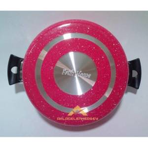 Seramik Kaplama Dış Yüzey Derin 24cm Yanmaz Yapışmaz Granit Tencere Çizilmez İç Yüzeyli Cam Kapaklı