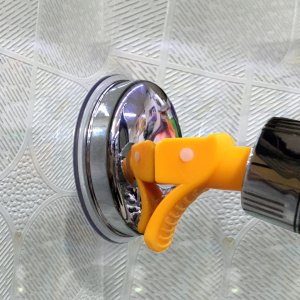 Her Yere Kolayca Yapışan Vantuzlu Duş Fıskiye Askısı Mafsallı Oynar Başlıklı